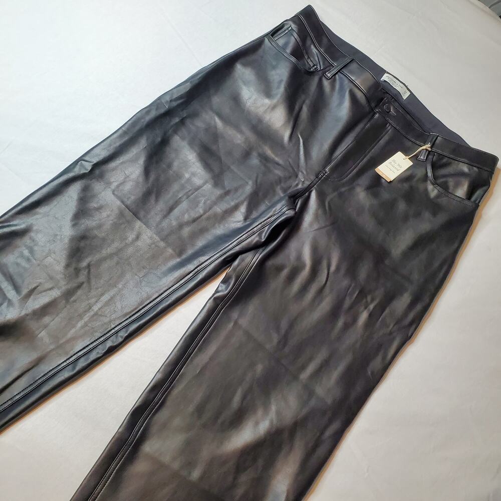 Abercrombie & Fitch Women Size 34S NWT 90's Relaxed Faux Leather Wide Leg Jean